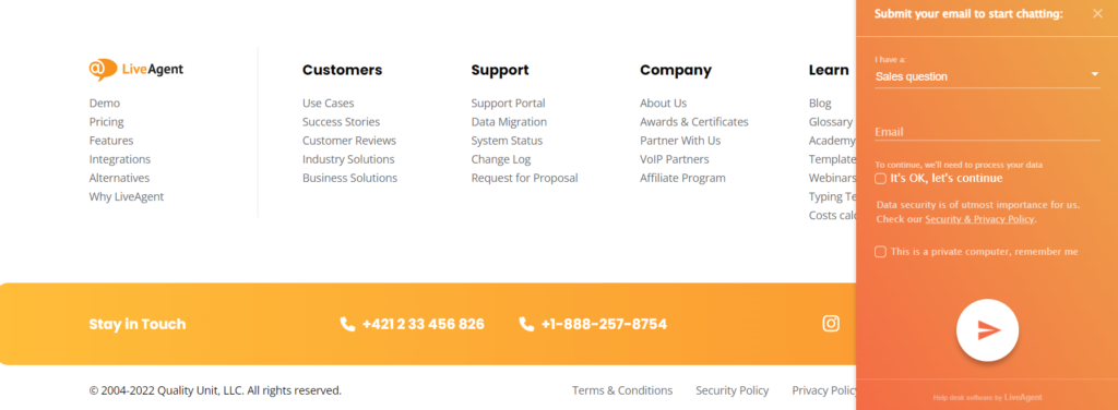 LiveAgentin laskeutumissivu ja live chat