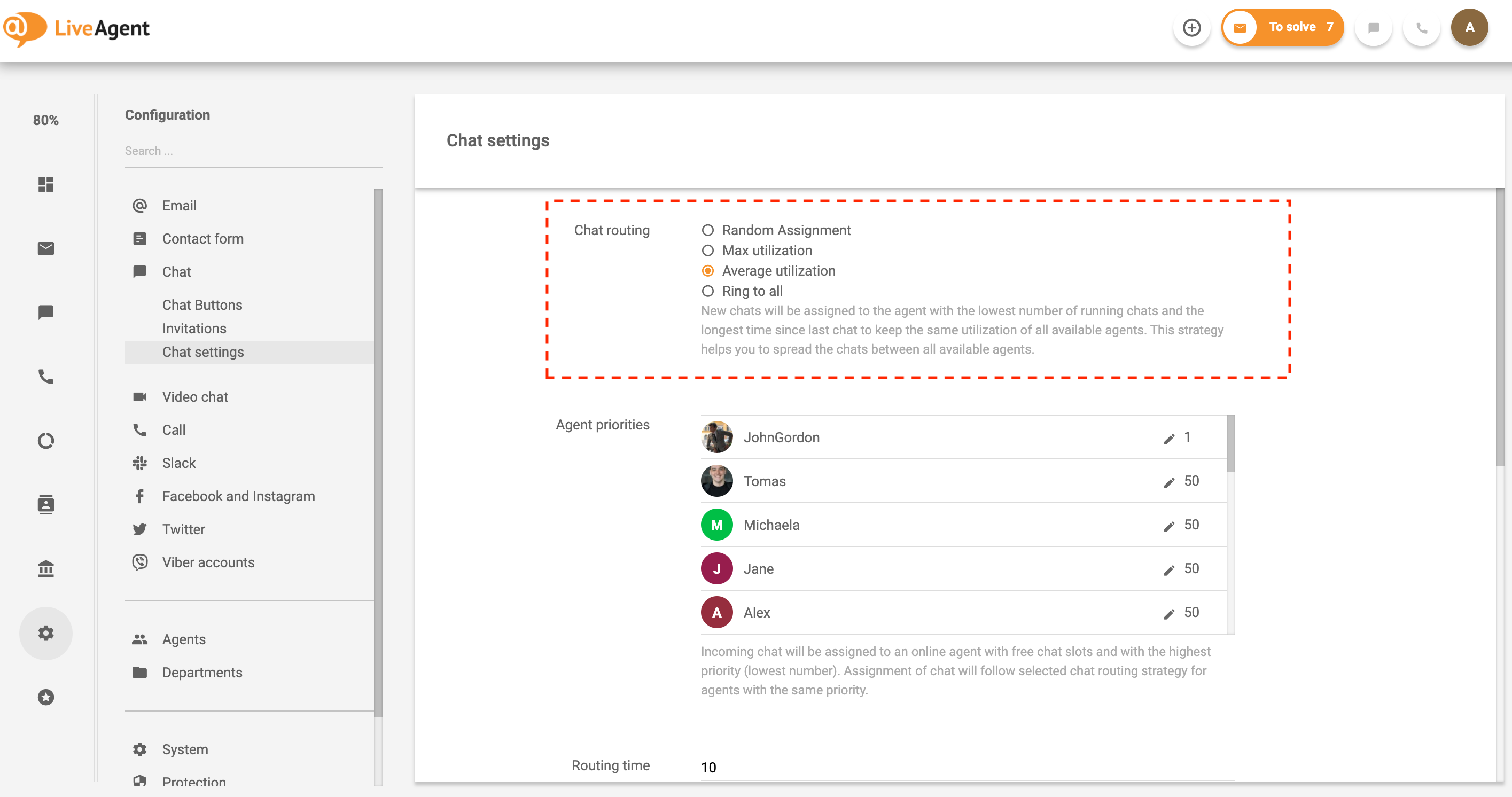 Automaattinen lipukkeiden jakelu ja chat-reititys