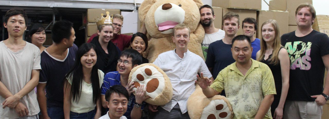 E-villen tiimi käyttää LiveAgentia