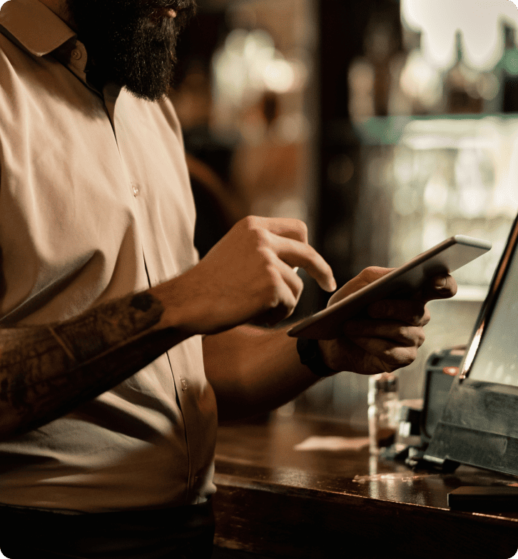 Kuinka Ready2Order saavutti 90% asiakastyytyväisyyden LiveAgentin avulla